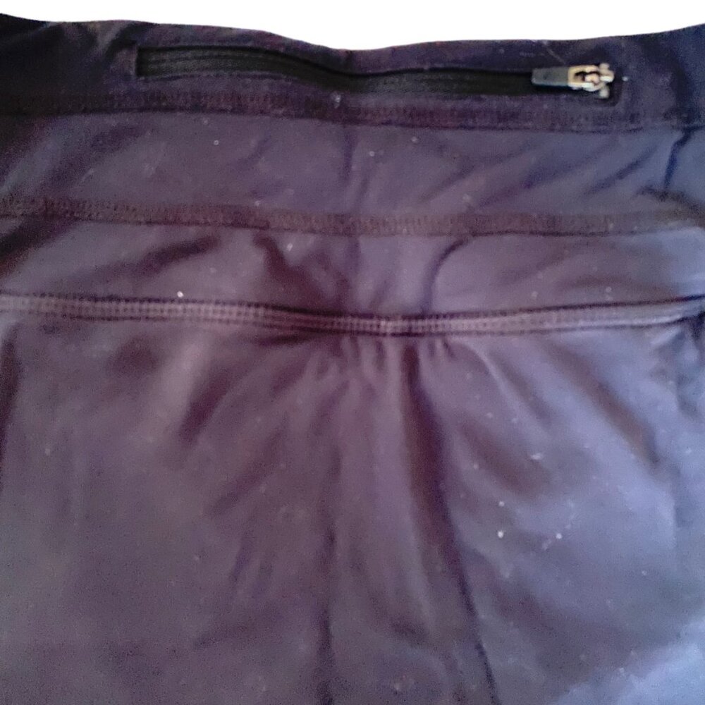 ATHLETA Relay Skort Sz XS Skirt w/ Shorts Black Golf Tennis Reflective 221935-00 - Picture 10 of 10